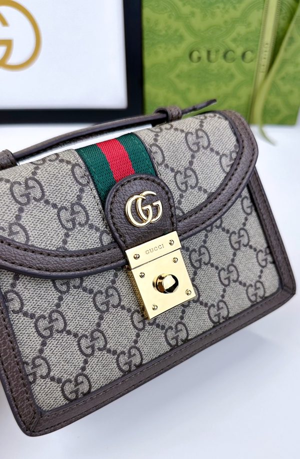 激安グッチバッグコピー素材ディテール